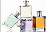 Castiga unul din cele 10 parfumuri Pierre Cardin si una din cele 12 carti "Ghidul Parfumului"