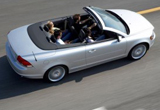 Castiga o masina decapotabila Volvo C70 pentru un weekend