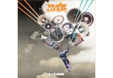 Castiga albumul de debut solo al lui Travie McCoy - "Lazarus"