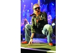 Castiga una dintre cele doua invitatii de o persoana la concertul Guns N' Roses