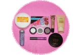Castiga un set de produse make-up