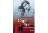 Castiga volumul "Copiii lui Stalin. Trei generatii de dragoste si razboi" 
