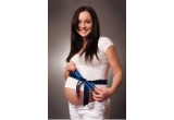 Castiga titlul de Gravida anului + aparitia pe coperta revistei "mami"