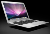Castiga unul dintre cele 10 laptop-uri MacBook Air