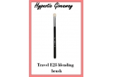 Castiga o pensula travel E25 blending brush