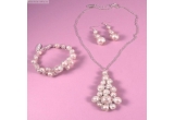 Castiga un set de bijuterii cu perle Swarovski 