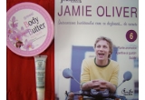 Castiga un body butter + balsam de buze + o carte de Jamie Oliver