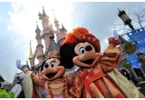 Castiga o excursie cu familia la Disneyland Paris
