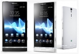Castiga unul din cele 2 smartphone Sony Xperia S