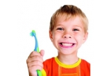 Castiga un pachet de profilaxie dentara pentru copiii cu varste intre 2-14 ani