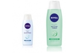 Castiga un set de produse NIVEA Aqua Effect