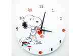 Castiga un ceas de perete cu Snoopy