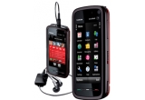 Castiga un telefon Nokia 5800 XPressMusic Red