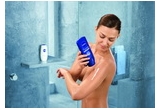 Castiga unul dintre cele 5 seturi de produse hidratante sub dus de la NIVEA