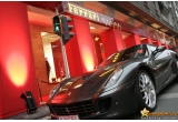 Castiga un drive test Ferrari sau un voucher de 200 de lei folosibil in magazinul Ferrari Store 
