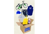 Castiga o bicicleta, un set de rechizite și materiale promoționale și un fier de calcat