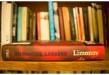 Castiga cartea “Limonov” de Emmanuel Carrère