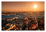 Castiga un city break in Istanbul, un set de 3 trollere de voiaj sau vouchere de calatorie