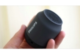 Castiga o mini-boxa portabila Philips