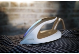 Castiga o statie de calcat cu abur Philips PerfectCare Elite Silence