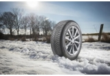 Castiga un set de 4 anvelope Michelin CrossClimate sau alte premii instant