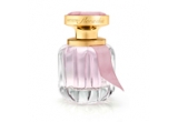 Castiga un parfum Artistry Flora Chic oferit de Amway Romania