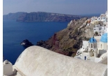 Castiga una din cele 2 excursii in Santorini, 5 aparate foto Nikon sau 500 tricouri