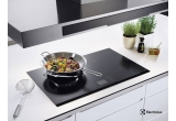 Castiga un set Electrolux Infinite Wok